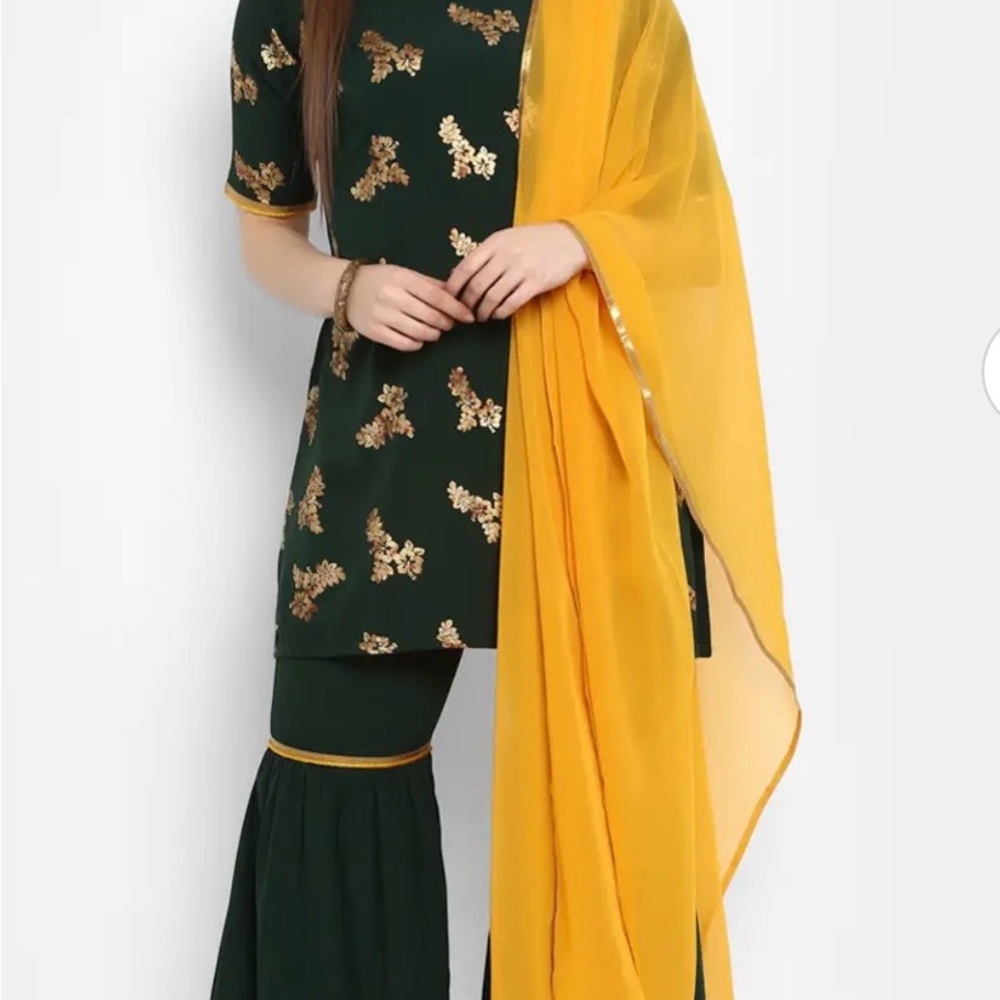 Janasya Women Green & Yellow Printed Kurta with Sharara & Dupatta